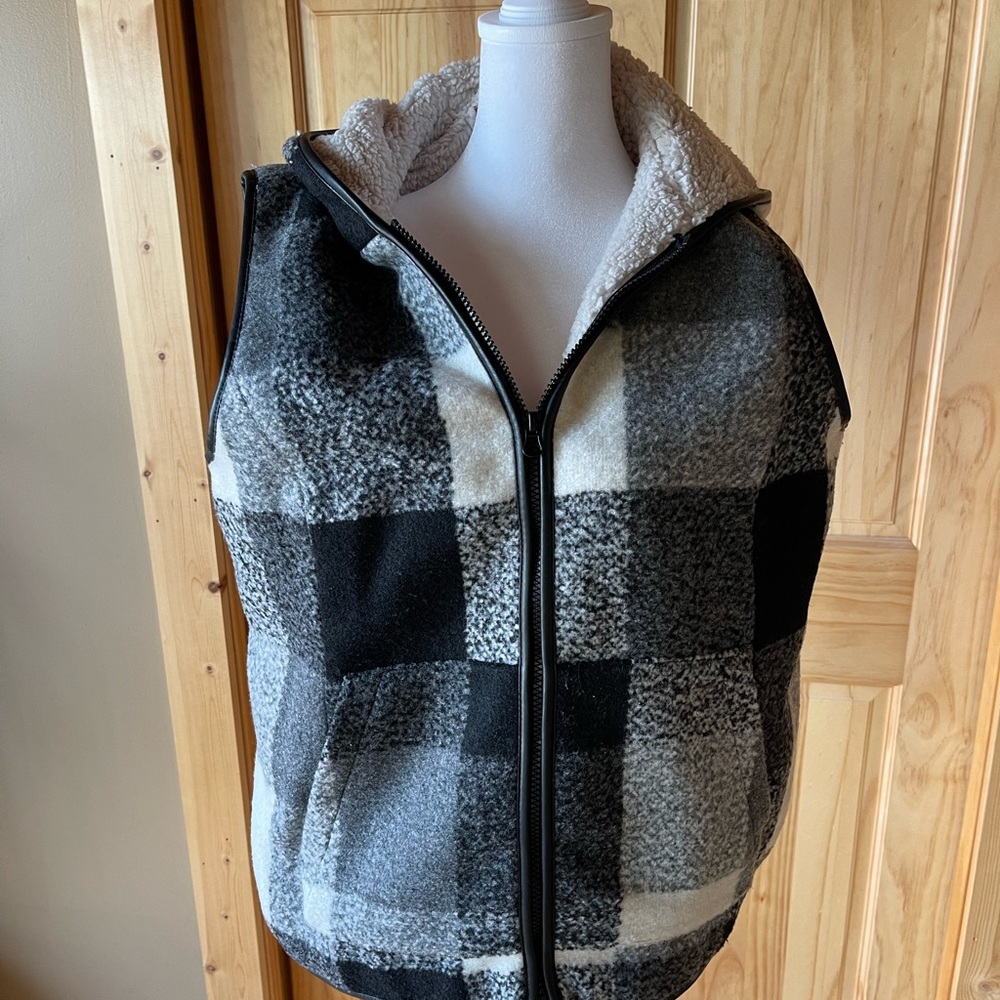 Ralph Hewn vest. This best is cozy for the Fall & Winter.